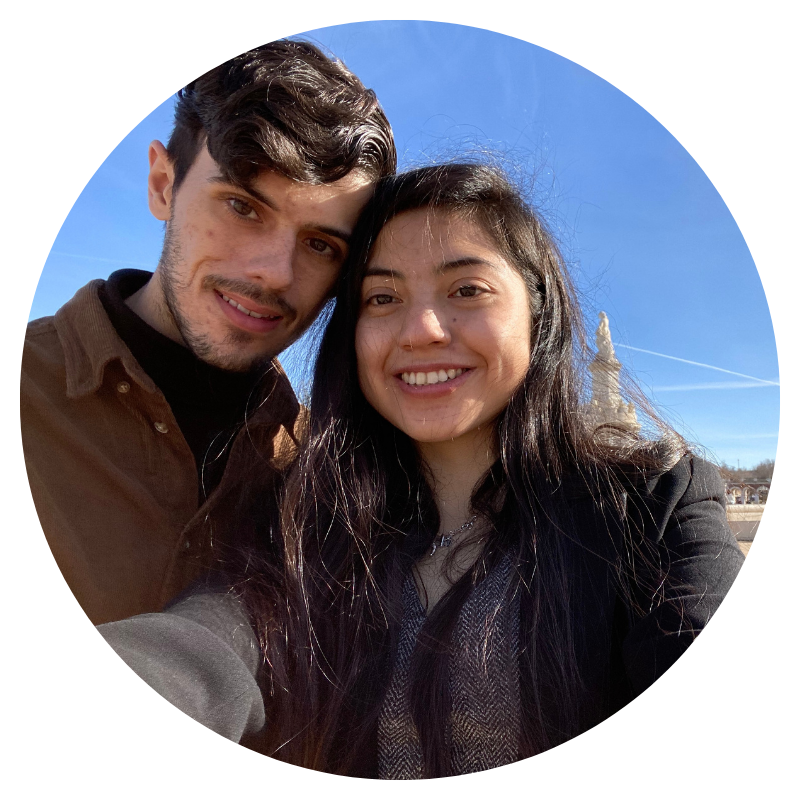 files/foto_de_perfil_de_LinkedIn_moderno_mujer_100.png
